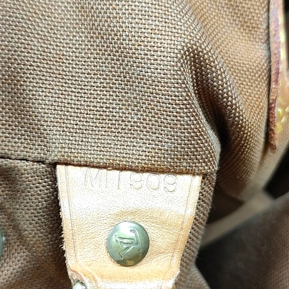 LV MONTSOURIS GM MONOGRAM BACKPACK - Picture 5 of 7